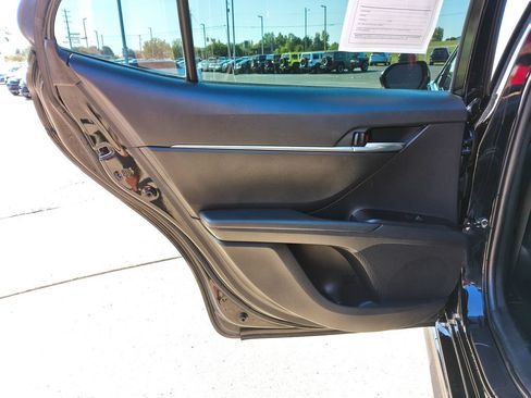 Used 2024 Toyota Camry SE FWD image 18