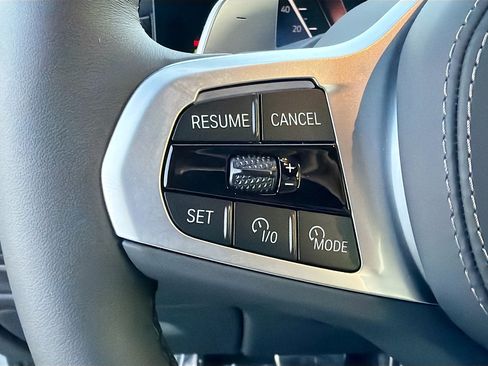 New 2026 BMW X5 xDrive50e w/ M Sport Package AWD/4WD image 38