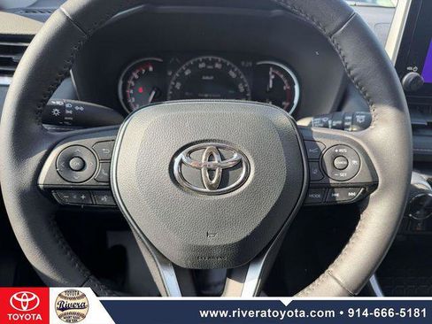 Certified 2024 Toyota RAV4 XLE w/ Convenience Package image 18