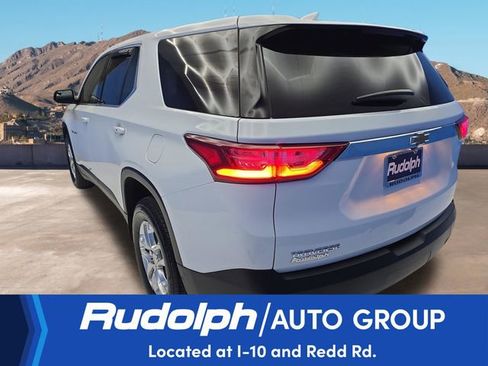Used 2020 Chevrolet Traverse LS image 3