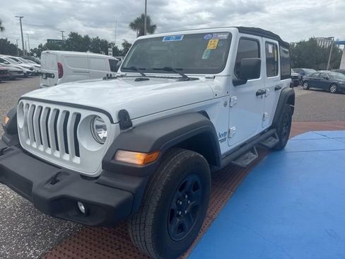 Used 2018 Jeep Wrangler Unlimited Sport S AWD/4WD image 7
