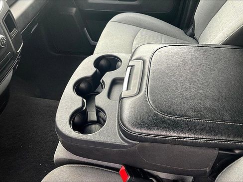 Used 2024 RAM 1500 Classic SLT image 12