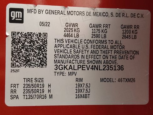 Used 2022 GMC Terrain SLT w/ Infotainment Package II FWD image 33