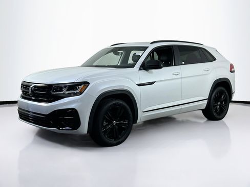 Used 2023 Volkswagen Atlas Cross Sport SEL image 1