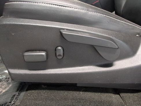 Certified 2016 GMC Canyon SLT w/ Driver Alert Package AWD/4WD image 13