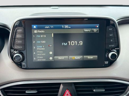 Used 2020 Hyundai Santa Fe Limited FWD image 30