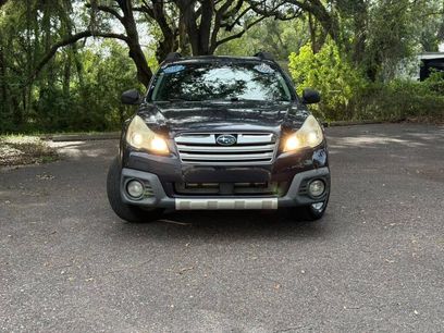 Used 2013 Subaru Outback 2.5i Limited w/ Moonroof Pkg
