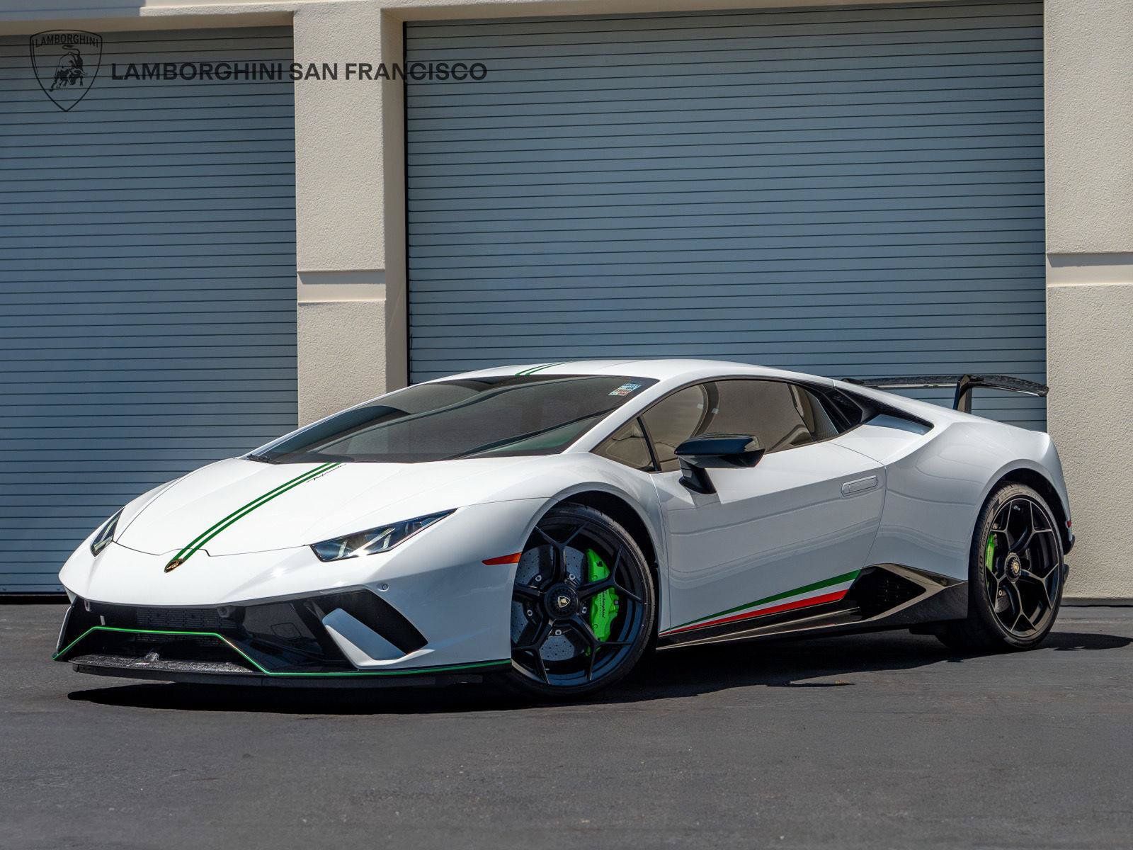 Used 2018 Lamborghini Huracan Performante AWD/4WD image 9