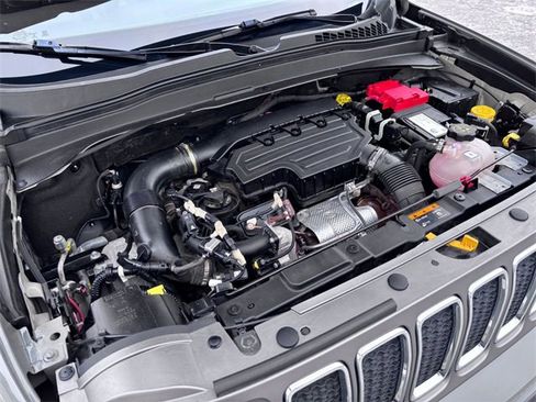 Used 2020 Jeep Renegade Limited w/ Trailer Tow Group image 29