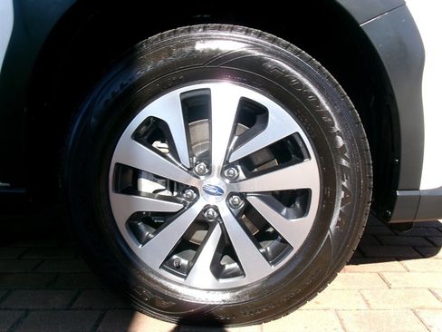 Used 2023 Subaru Outback Premium AWD/4WD image 48