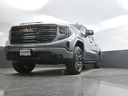 Used 2023 GMC Sierra 1500 AT4 w/ Technology Package AWD/4WD image 35