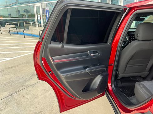 Used 2026 GMC Terrain Elevation w/ Technology Package II FWD image 12