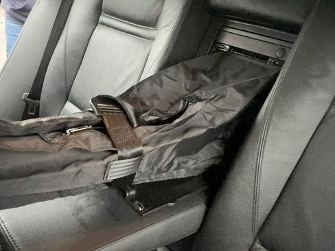 Used 2011 BMW X6 xDrive35i image 21