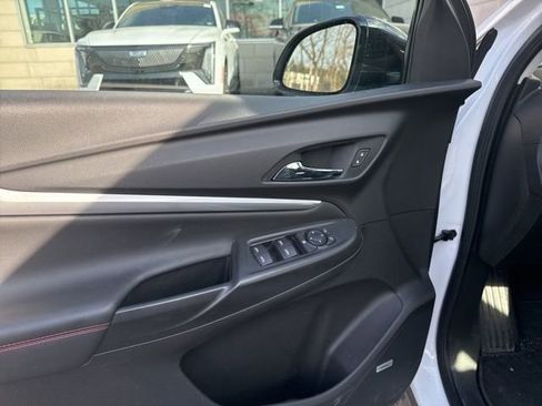 Used 2023 Chevrolet Bolt EUV Premier w/ Sun & Sound Package image 13