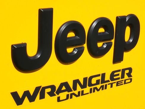 Used 2021 Jeep Wrangler Unlimited Sport image 17