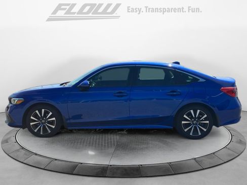 Used 2023 Honda Civic EX image 5