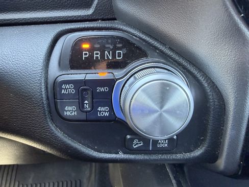 Used 2020 RAM 1500 Laramie w/ Sport Appearance Package AWD/4WD image 16