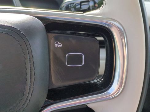 Used 2026 Lincoln Navigator L Reserve AWD/4WD image 17
