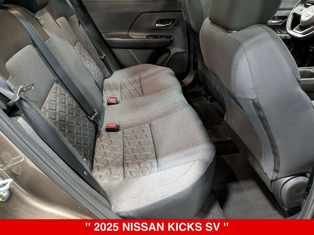 Certified 2025 Nissan Kicks SV w/ SV Premium Package AWD/4WD image 33