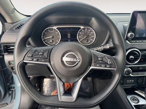 Used 2024 Nissan Sentra SV image 17