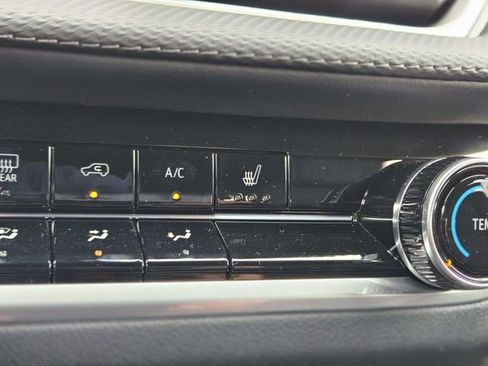 New 2026 Chevrolet Equinox LT w/ LPO, Floor Liner Package image 21