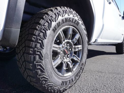 New 2026 GMC Sierra 1500 AT4X image 6