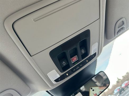 New 2026 Honda Pilot Touring image 24