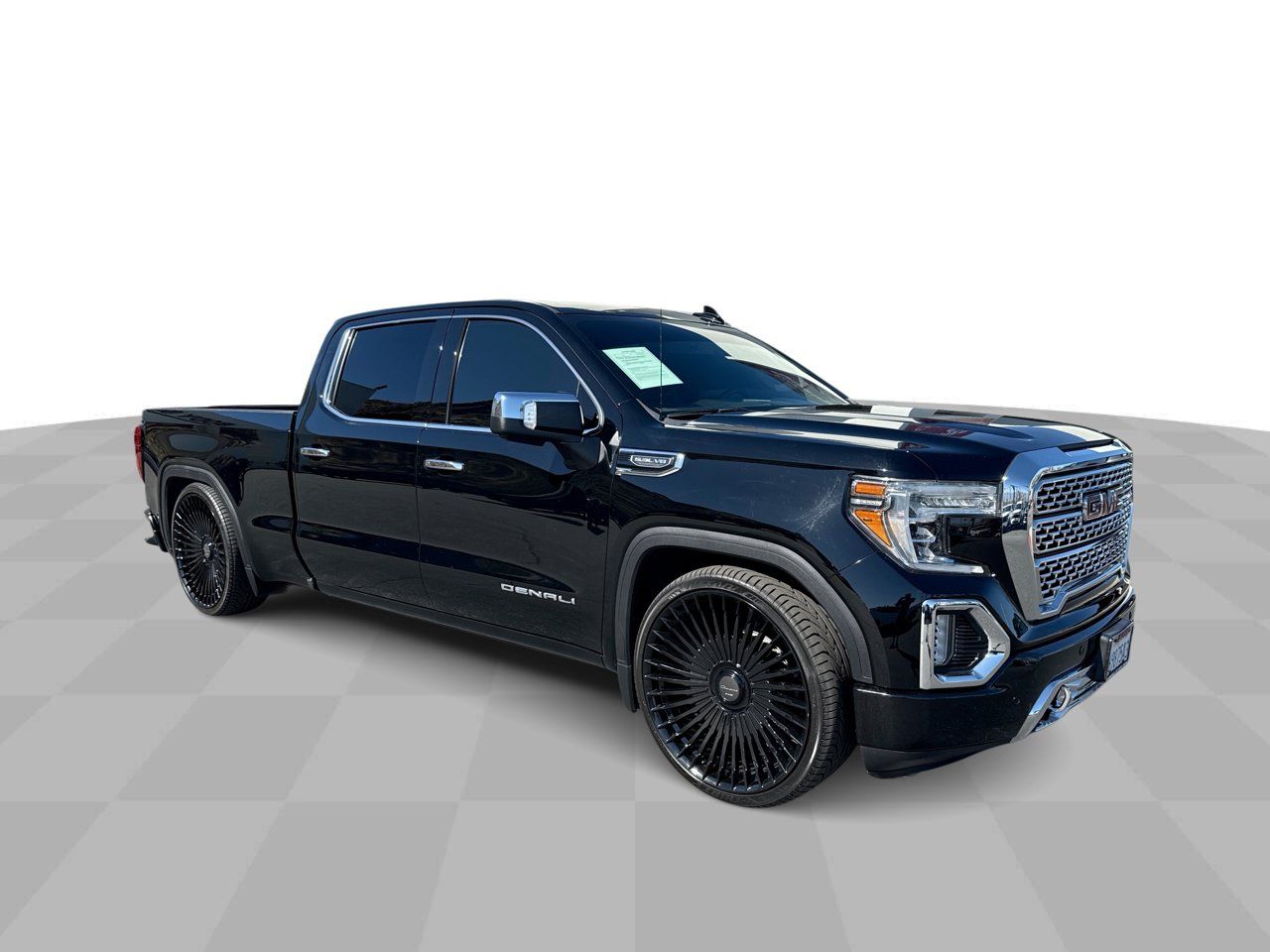 Used 2020 GMC Sierra 1500 Denali RWD image 2