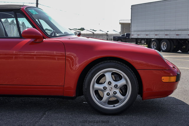 Used 1996 Porsche 911 Cabriolet image 9