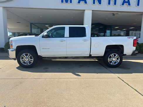 Used 2016 Chevrolet Silverado 2500 LT AWD/4WD image 12