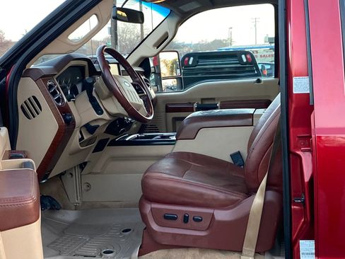 Used 2014 Ford F350 King Ranch w/ King Ranch w/Chrome Package image 11
