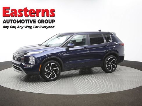 Used 2024 Mitsubishi Outlander SE FWD image 62