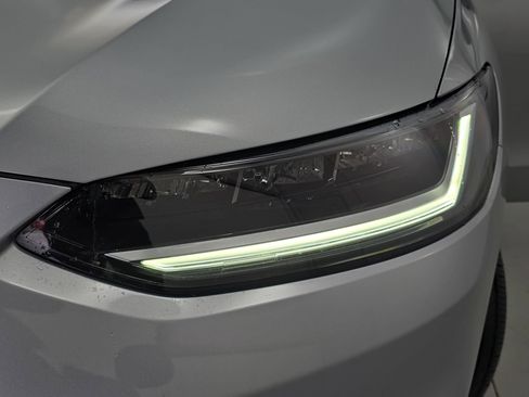 New 2026 Honda HR-V LX image 30