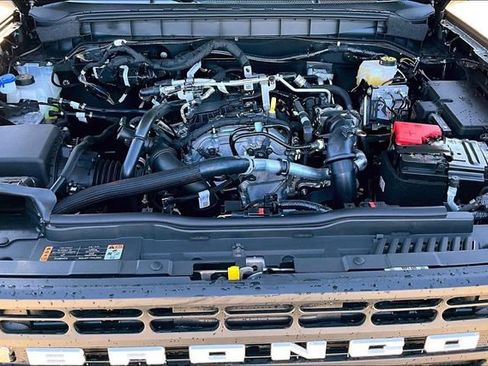 New 2025 Ford Bronco Big Bend image 12