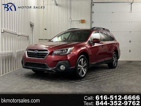 Used 2019 Subaru Outback 2.5i Limited image 1