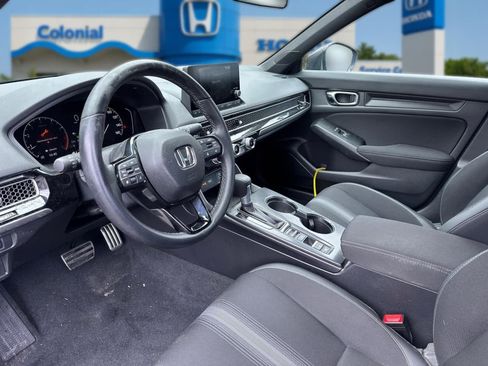 Used 2024 Honda Civic Sport image 13