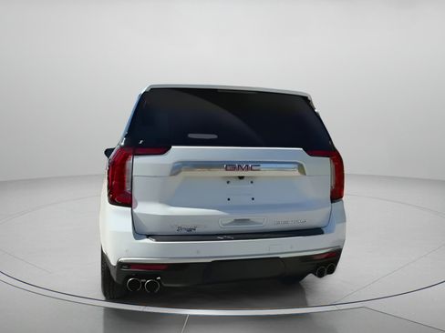 Used 2024 GMC Yukon XL Denali image 23