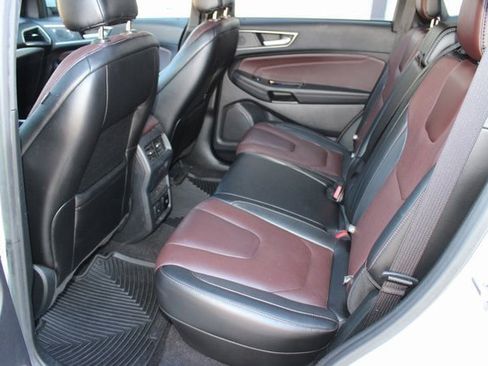 Used 2020 Ford Edge Titanium w/ Equipment Group 301A image 6