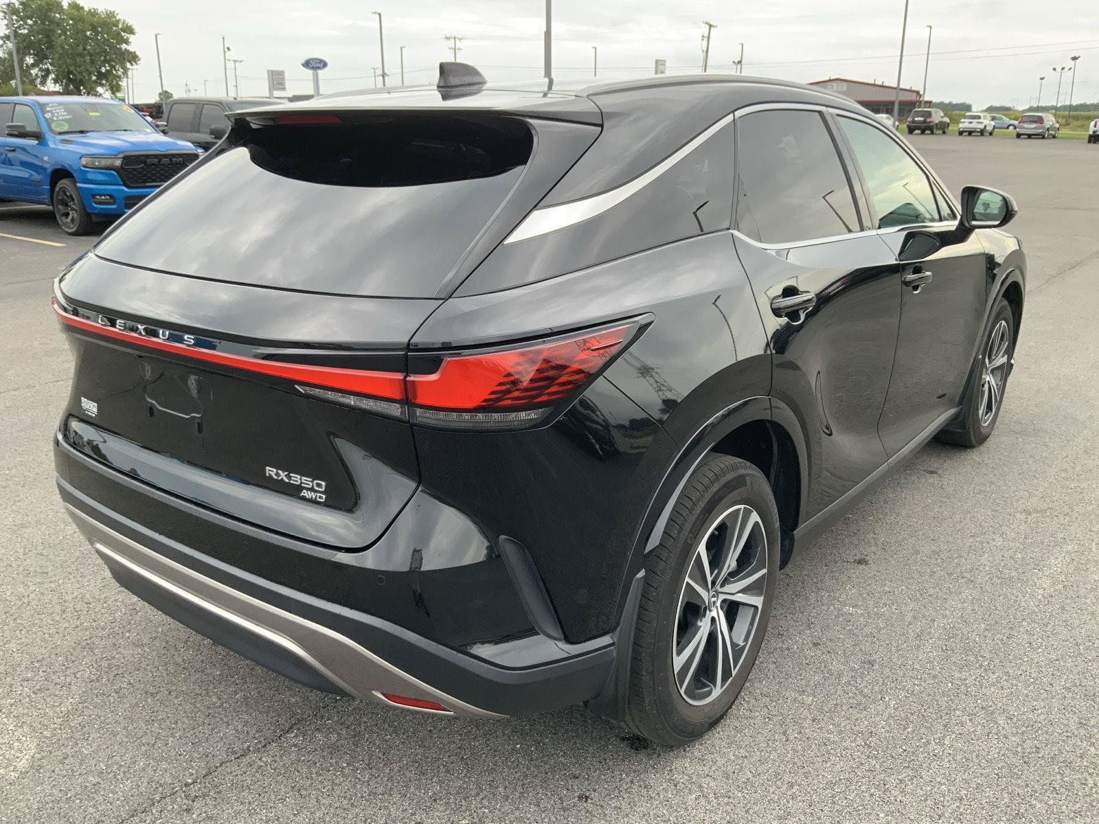 Used 2023 Lexus RX 350 Premium w/ Cold Area Package AWD/4WD image 12
