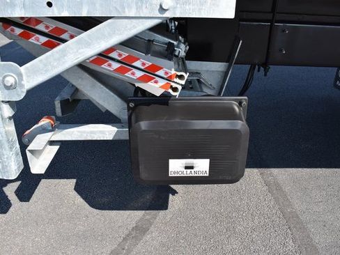 New 2025 Ford F750 2WD Regular Cab Super Duty image 22