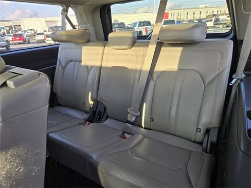 Certified 2019 Ford Expedition Max Limited image 12