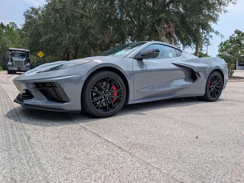 Used 2024 Chevrolet Corvette Stingray Coupe w/ Z51 Performance Package RWD image 3