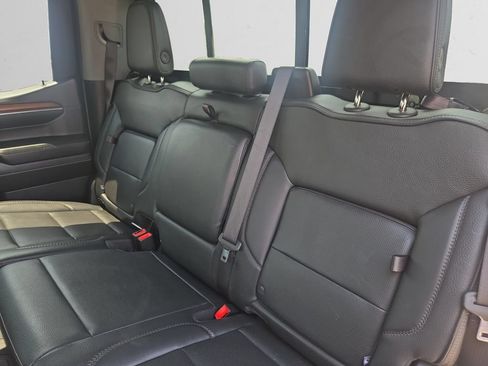 Used 2023 GMC Sierra 1500 Denali w/ Denali Carbonpro Edition AWD/4WD image 15