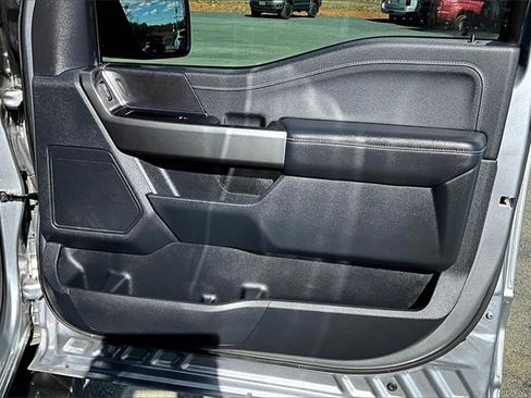 Used 2022 Ford F150 XLT w/ Equipment Group 302A High image 21