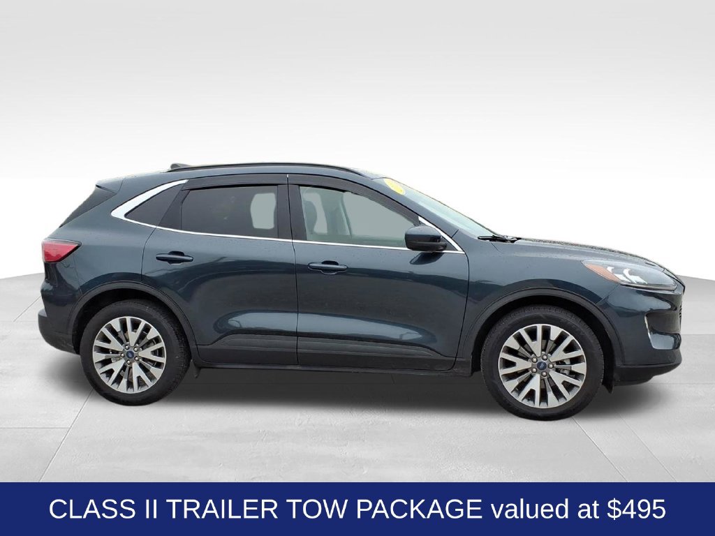 Used 2022 Ford Escape Titanium w/ Class II Trailer Tow Package AWD/4WD image 4