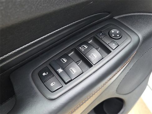 Used 2022 Dodge Durango R/T image 19