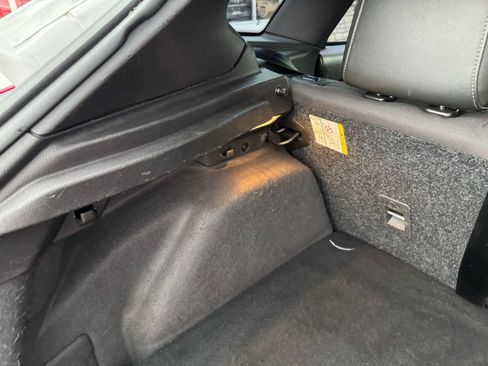 Used 2017 Ford Focus ST image 31