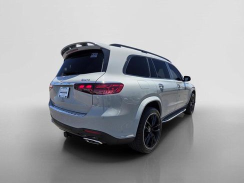 Certified 2026 Mercedes-Benz GLS 580 4MATIC image 5