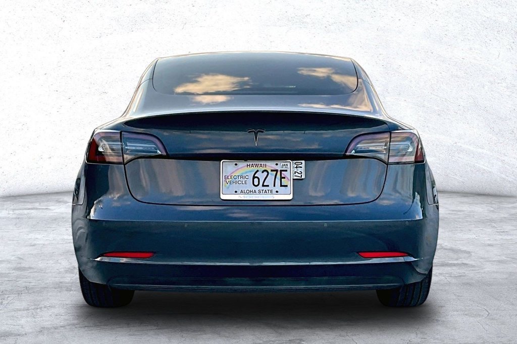 Used 2019 Tesla Model 3 Mid Range RWD image 4