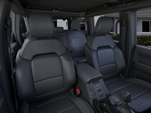 New 2026 Ford Bronco Badlands AWD/4WD image 10